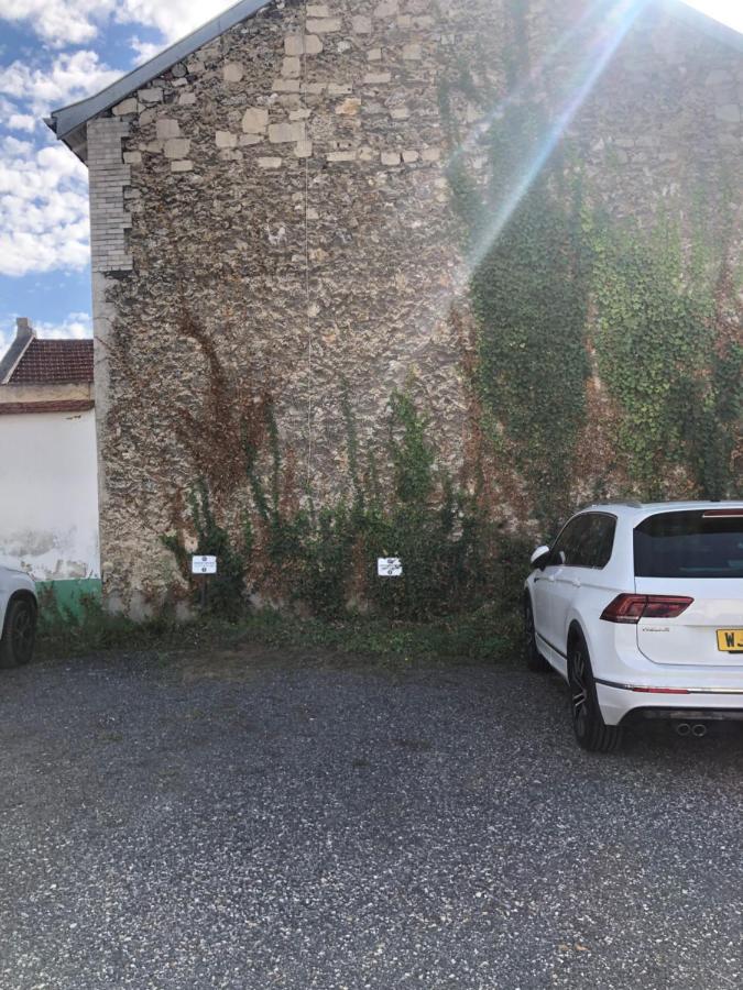 La Poterne Frühstückspension Épernay